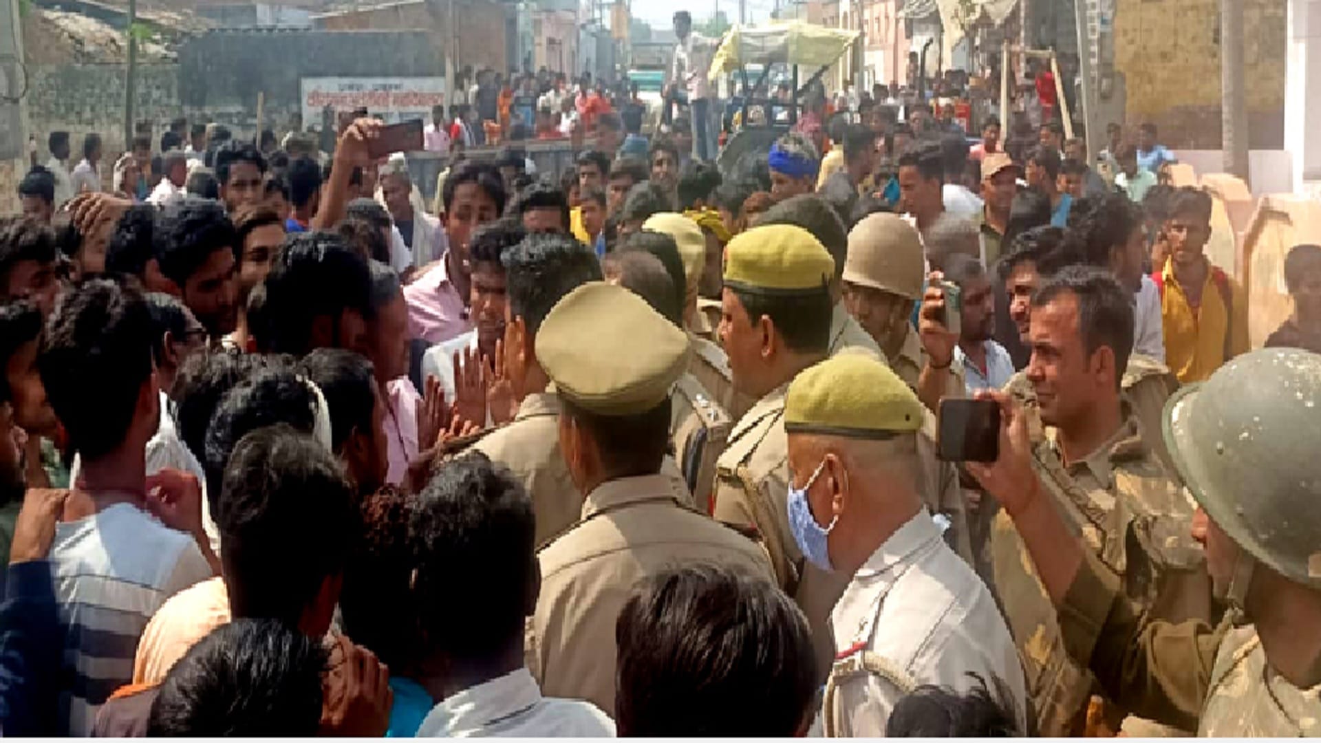 Bulandshahr Triple Murder Case Accused Balveer Says Run Away From Here, Otherwise I Will Cut You Too