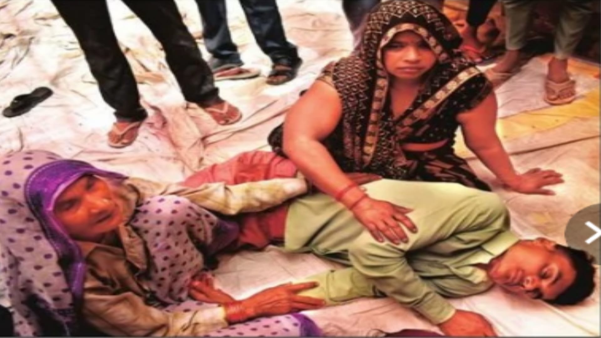 Bulandshahar Triple Murder Case Balveer went to farm with his wife, suddenly attacked with shovel and bucket See photos
