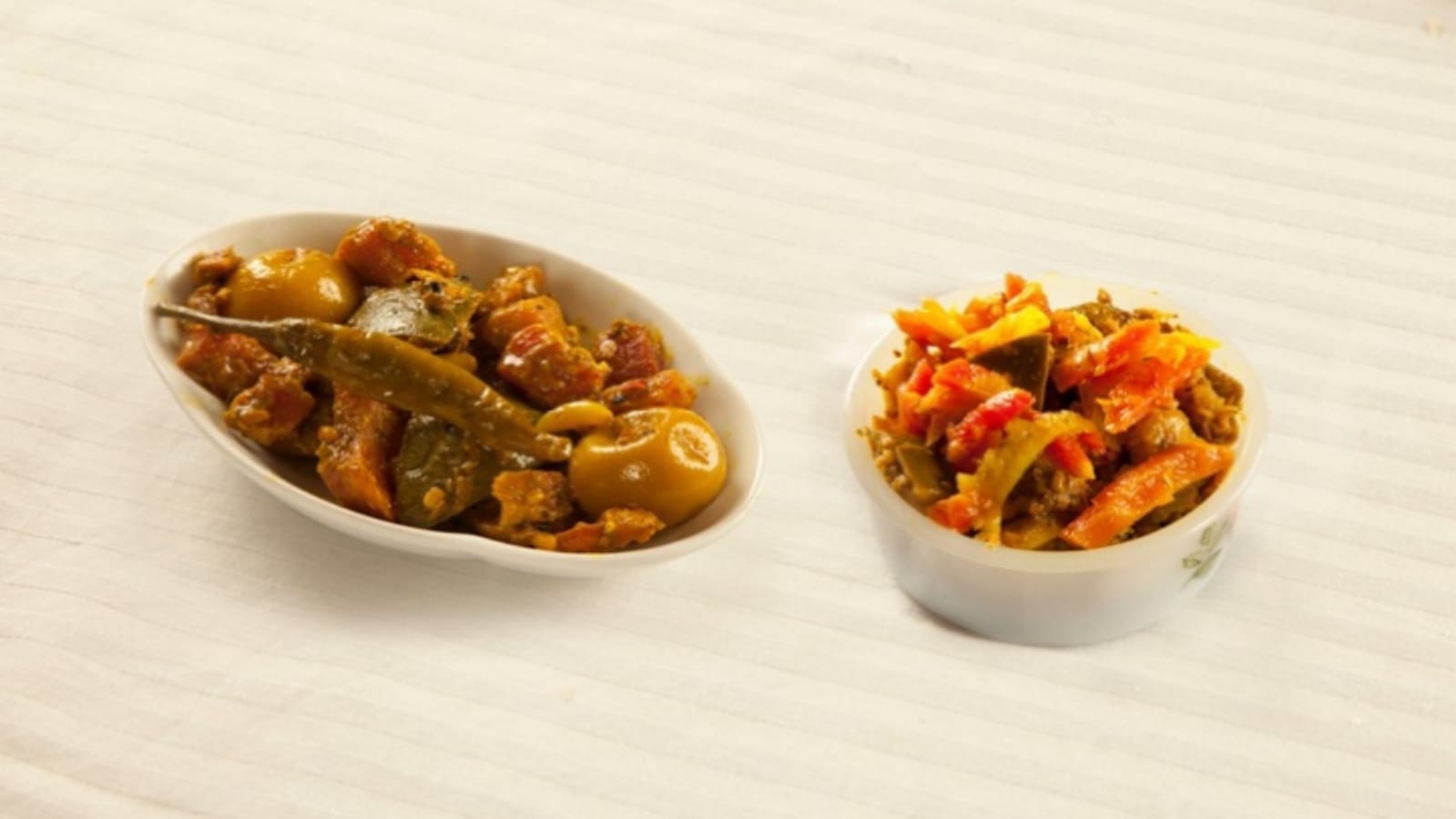 Business Ideas you will earn lakhs of rupees from Pickle making business
