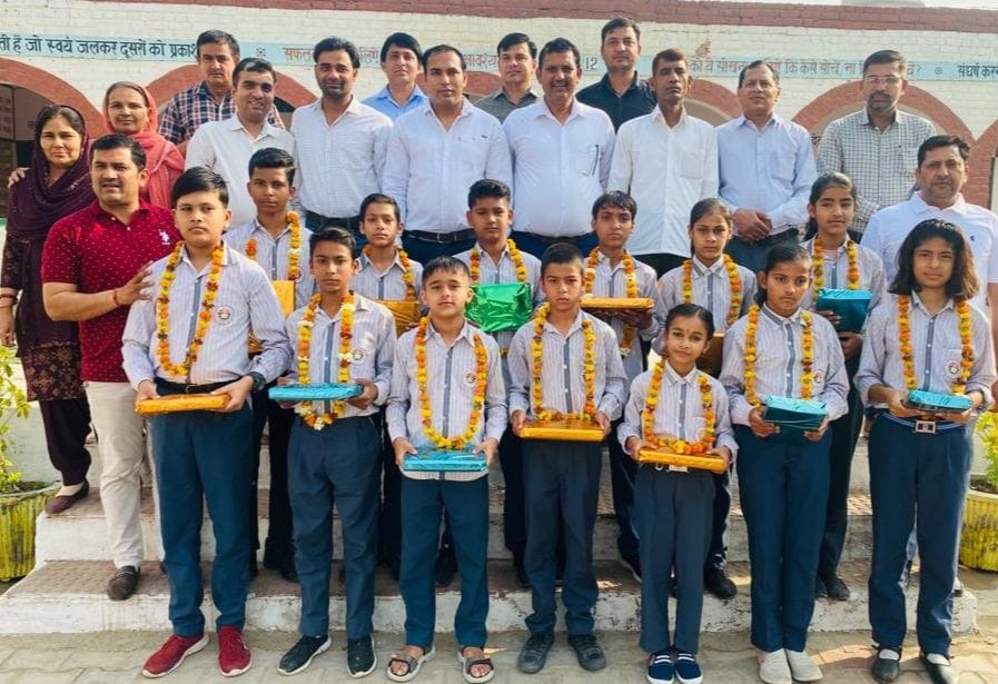 Overall trophy for Israna in talent hunt competitions
