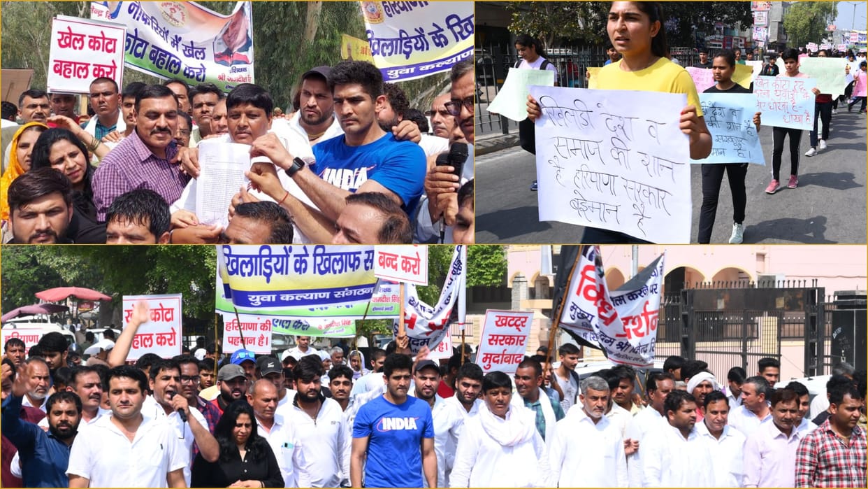 Players demonstrated against the abolition of sports quota in jobs in Haryana