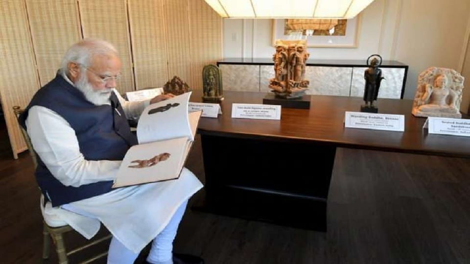 Australia returned hundreds of years old artifacts of India