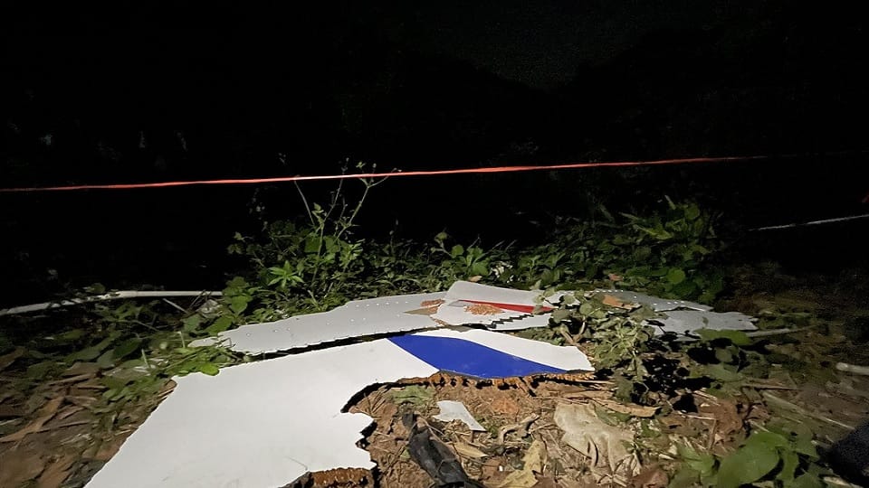 All 132 people on board crashed China plane declared dead