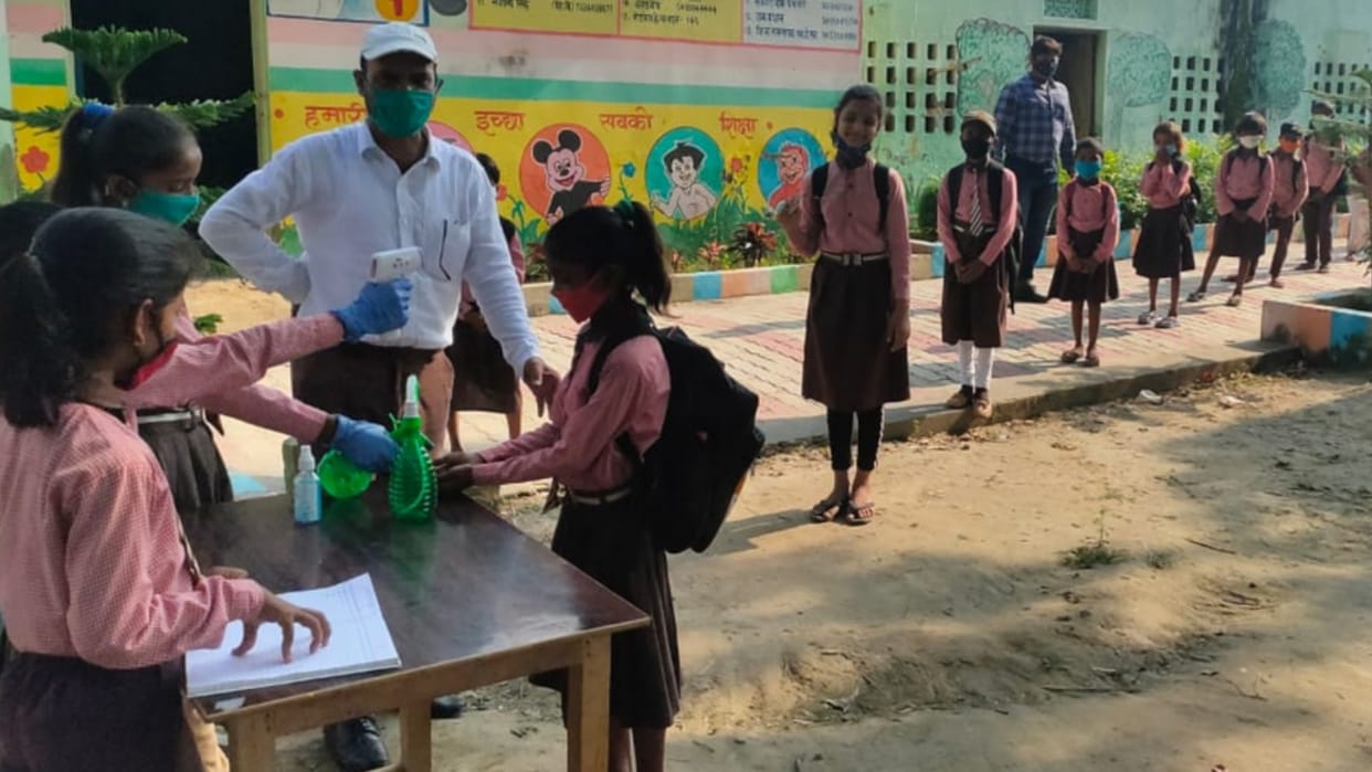 There is no power connection in 21744 basic schools in Uttar Pradesh.