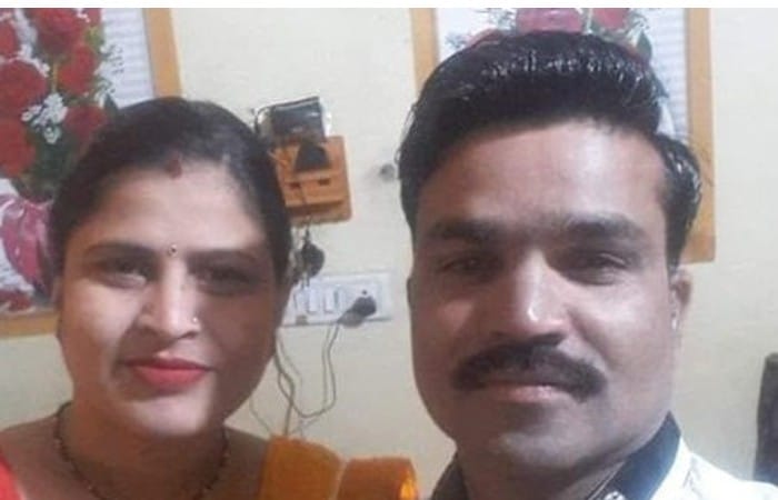 Indore: character suspicion took the life of the couple, the husband strangled his wife with a mobile charger, then hanged himself on the noose