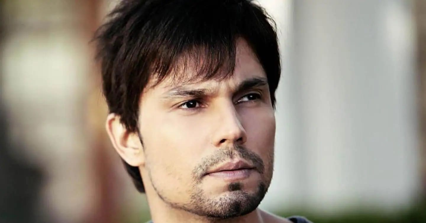 randeep hooda will play veer savarkar role in mahesh manjrekar directorial movie sawatantra veer savarkar