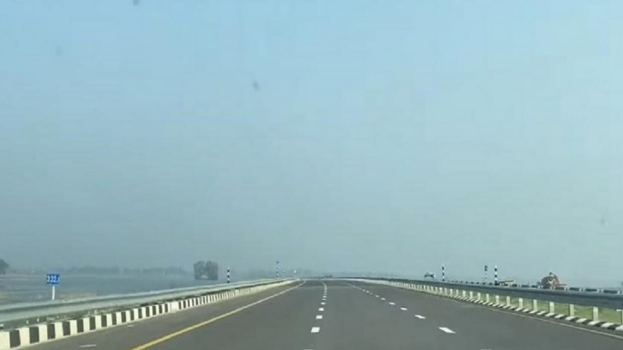 255 posts are created for 15 police chauki on agra lucknow expressway.