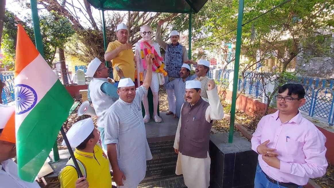 Gandhi yatra From Kausani To Bageshwar