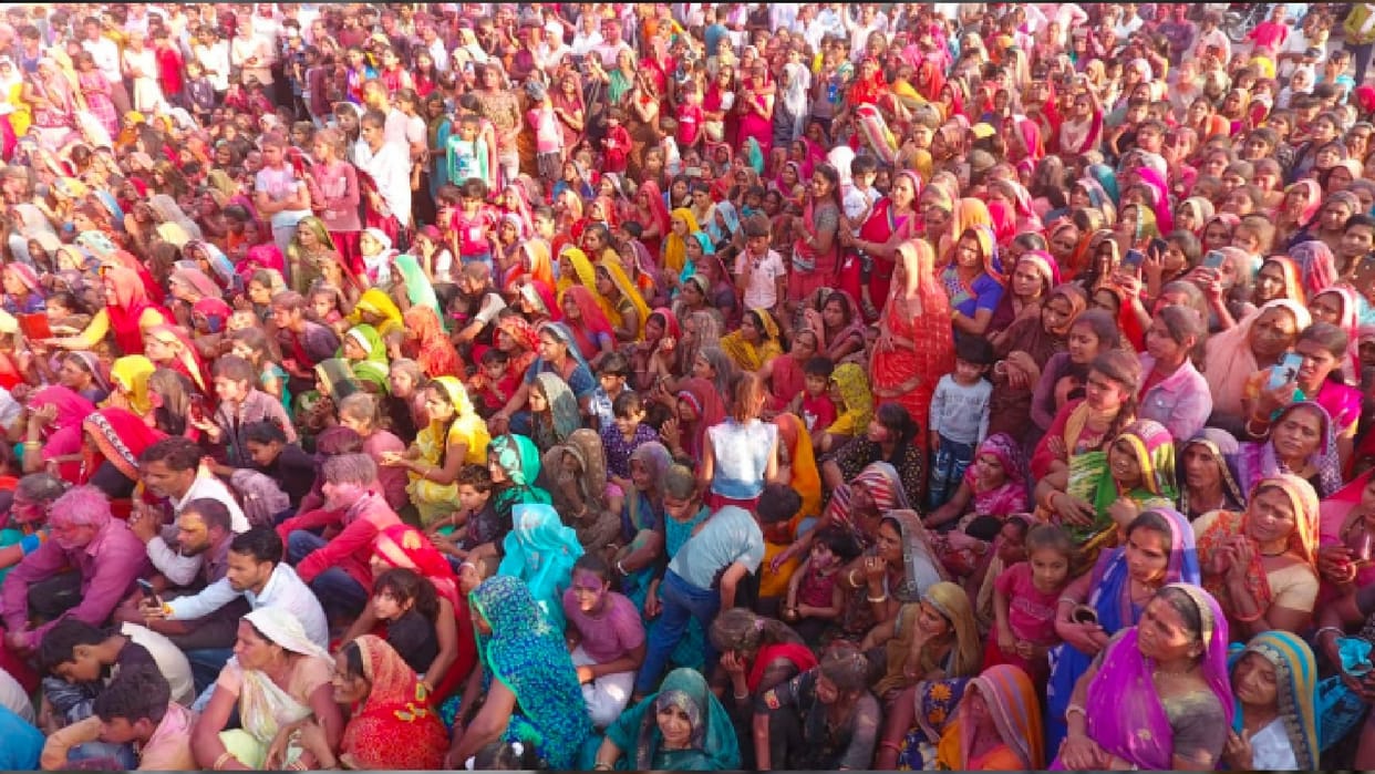 Sehore: Pandit Pradeep Mishra demanded to change the name of Bilkisganj to Jhagaria