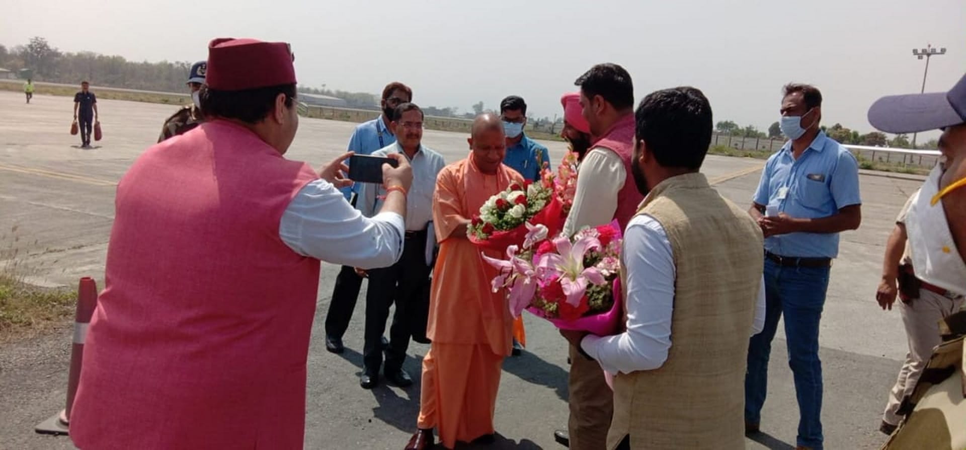 Pushkar singh Dhami Oath ceremony, VIP guests arrived, see the political atmosphere of capital in Photos