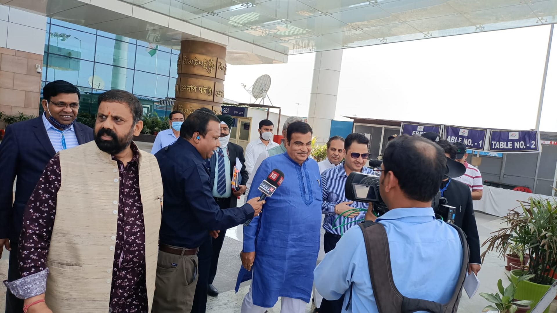 Pushkar singh Dhami Oath ceremony, VIP guests arrived, see the political atmosphere of capital in Photos