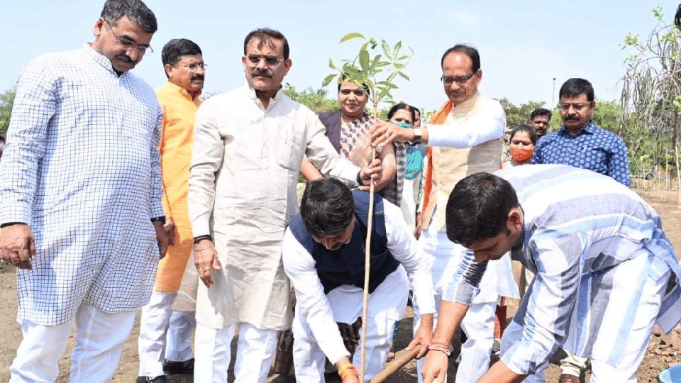 Two years of BJP government in MP: Bulldozer parade to welcome Shivraj; If you misbehave with girls & women then it is not good