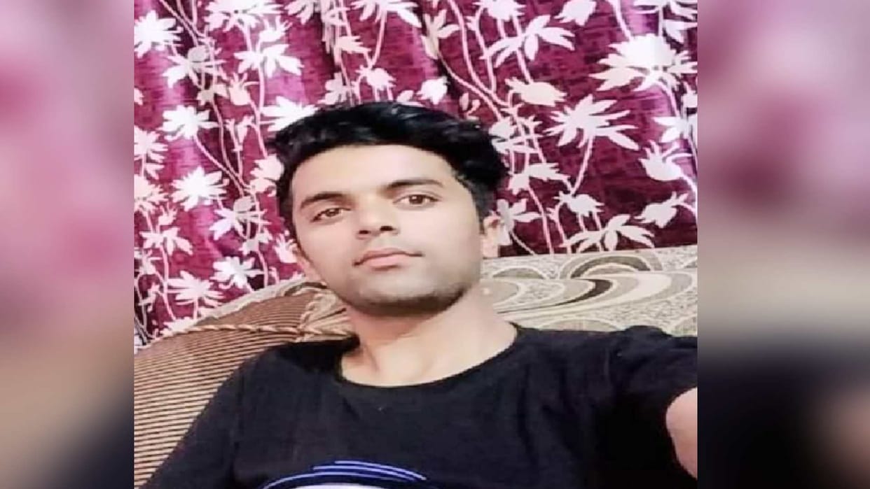 Himachal Pradesh  youth congress spokesperson Surendra Dharma resigns