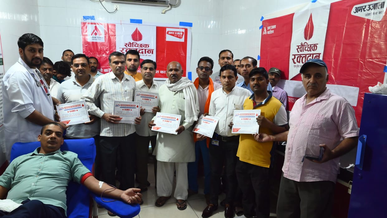 55 people donated blood on martyr's day, tribute to the martyrs