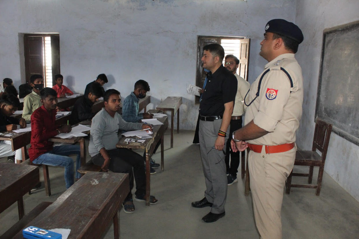 UP Board exam in Azamgarh Mobile recovered from school manager son and driver instructions of FIR