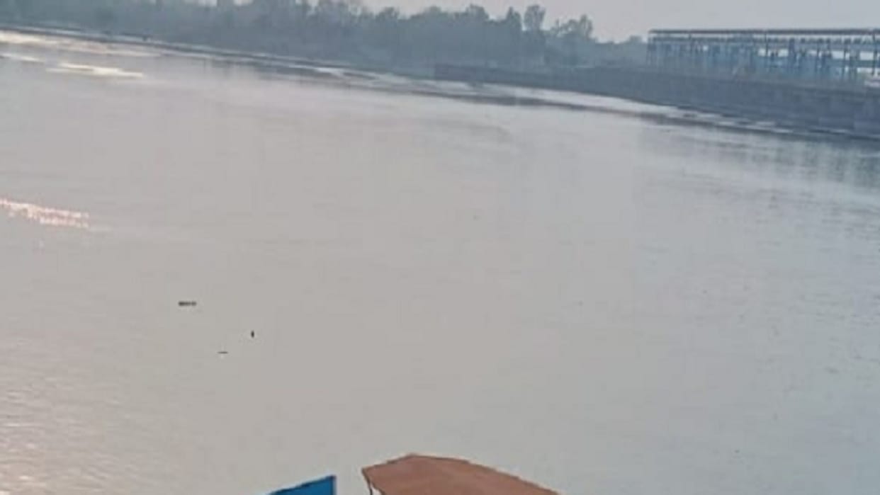 Bijnor News: two youth have death by drowned in Ramganga river and shocked in family