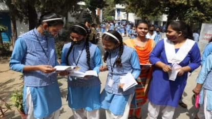 BSEB: कक्षा 12 के थ्योरी सबजेक्ट्स के लिए परीक्षा की तारीखें जारी, 30 से होंगे एग्जाम; देखें पूरा शेड्यूल BSEB sent-up exam 2023 dates for Class 12 theory subjects out, check schedule at biharboardonline.com