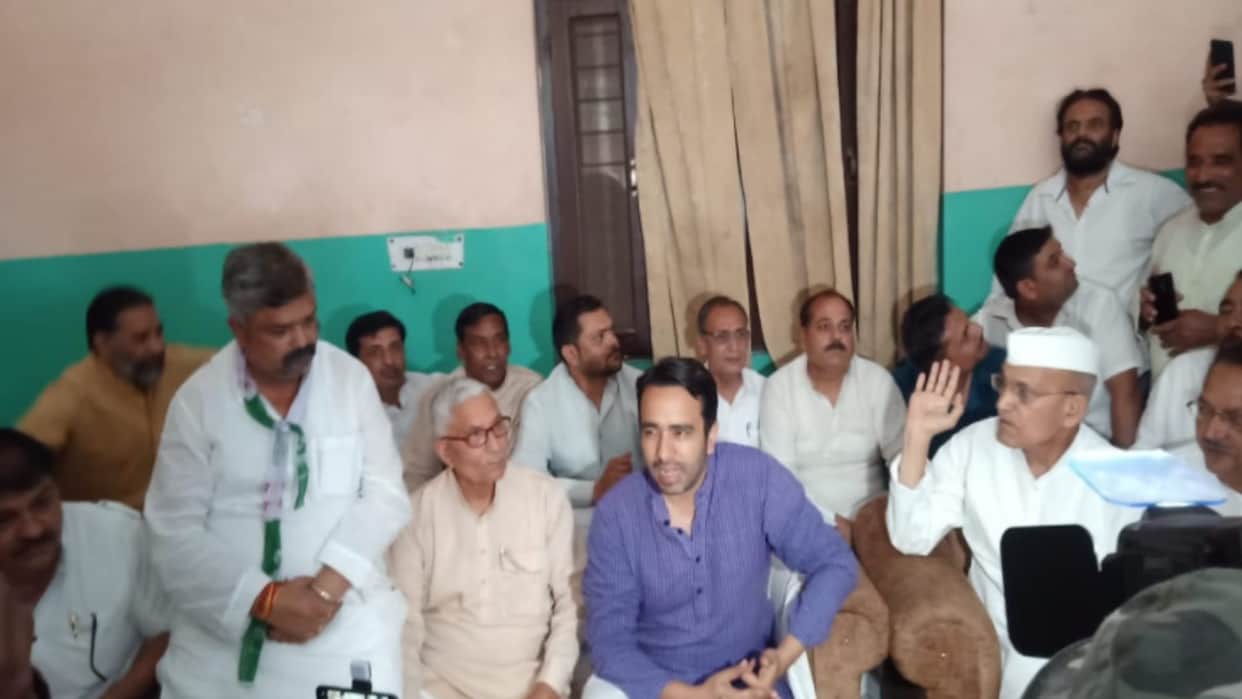 Chaudhary Jayant Singh filled the enthusiasm among the workers in Meerut: Said - Government's orgy in MLC election nomination