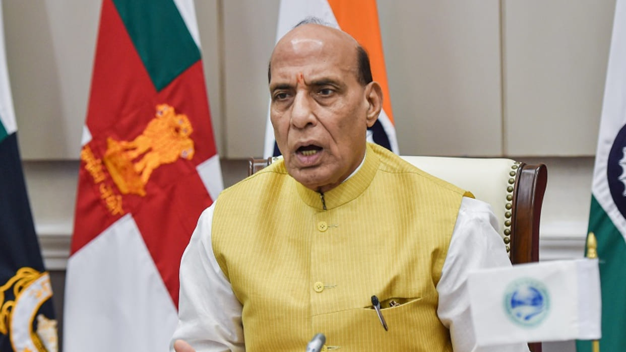 Defence ministry puts restrictions on import of 107 items under staggered timeline news in Hindi