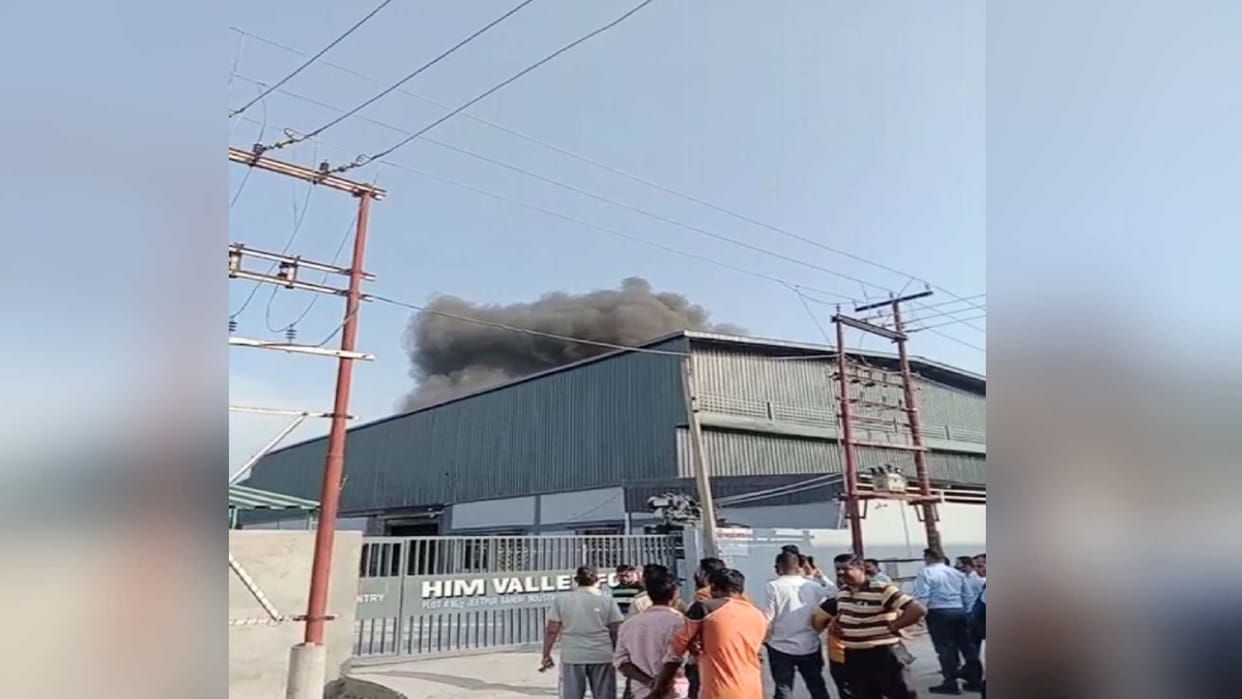 Fire broke out due to leakage of thermic fluid in the industry, major accident averted
