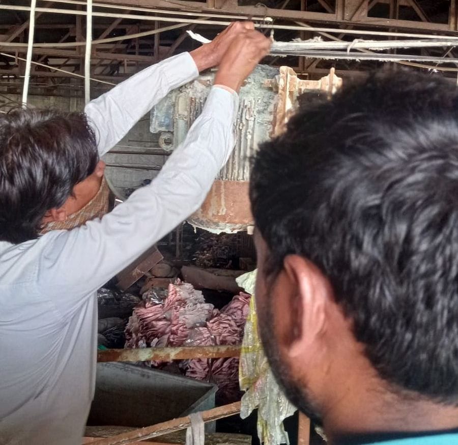 Kanpur Dehat : On the orders of the State Pollution Control Board, the chemical factory spreading chromium waste was closed