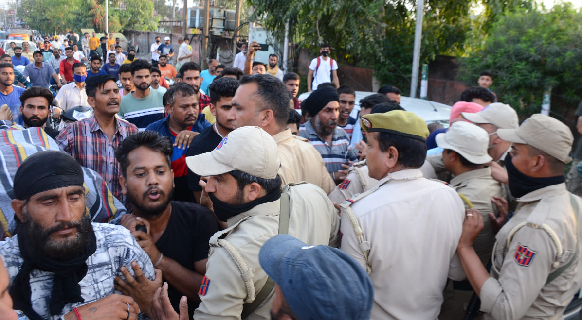 Kathua student suicide protest degree college student died by suicide people jam highway and protest