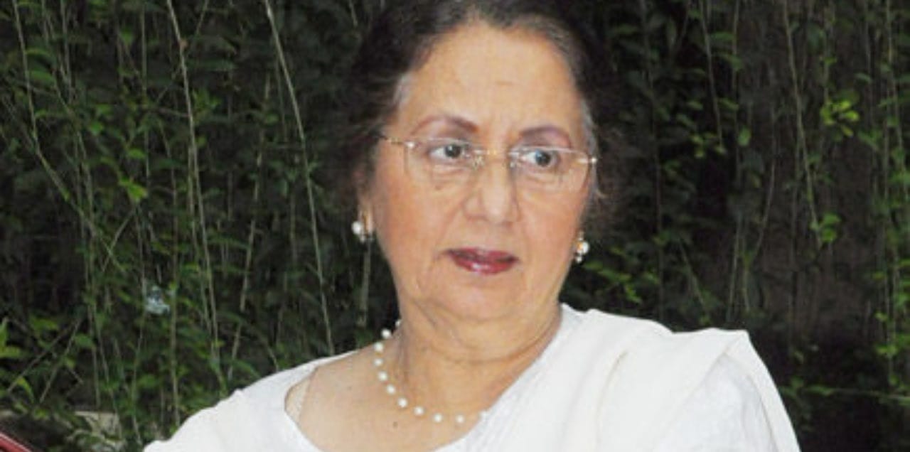 bollywood actress nanda death anniversy today know untold facts about her life