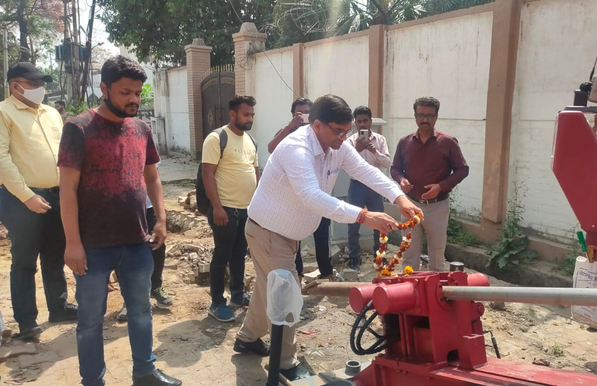 Work of laying OFC started for connecting CCTV
