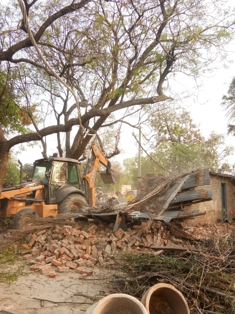 Illegal possession of government land removed from the administration