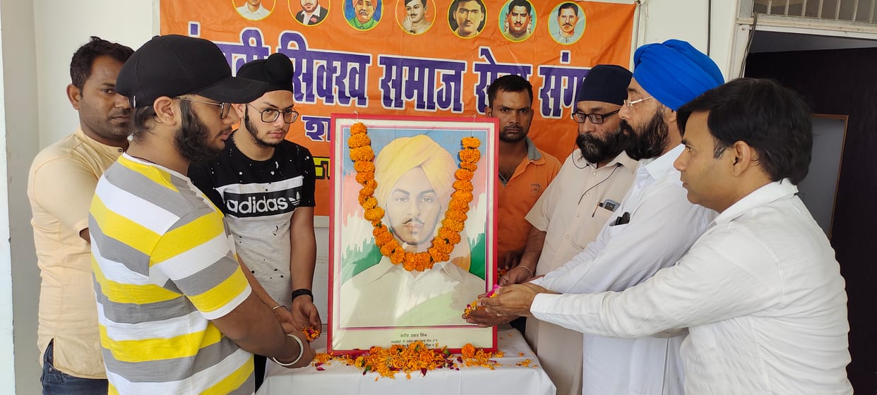 Tributes paid to immortal martyrs