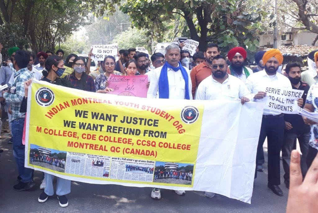 Travel agents took money in the name of studying in closed colleges