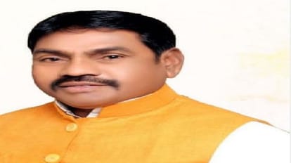 Nikay Chunav Result BJP defeat in hometown of Minister of State Sanjeev Singh Gonda