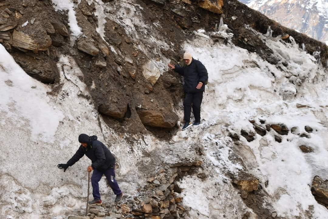 Tourist Will Go Pindari and Kafni Glaciars too