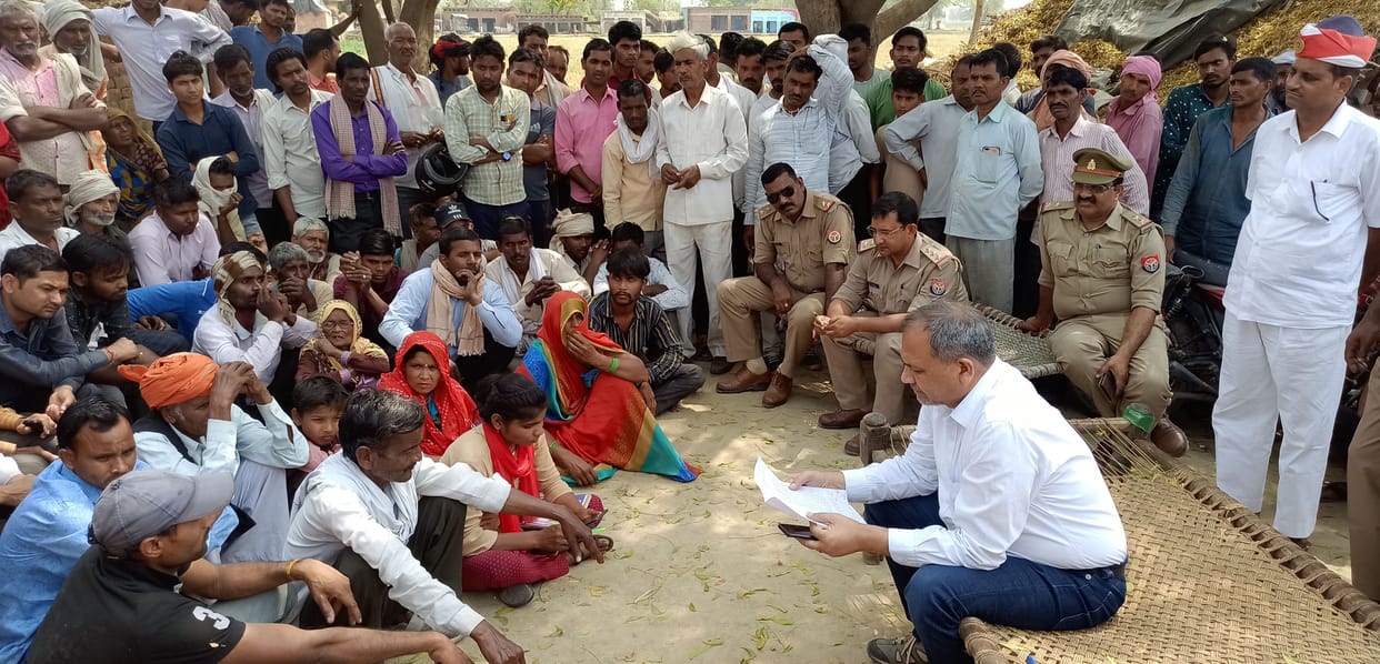 Kanpur dehat : Companions who arrived with the body of a young man from Pune were beaten up, murder case filed against two