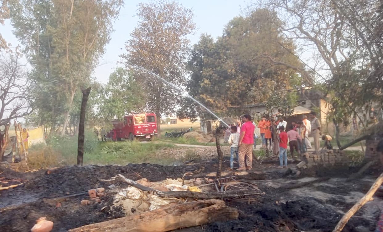 fire,family,animal dead