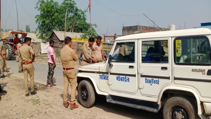 Uncontrollable truck crushed people sleeping on roadside in Lakhimpur Kheri two died