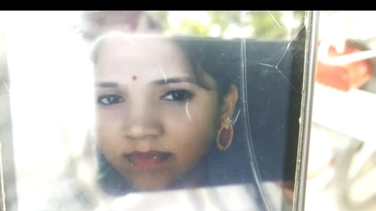 Indore: Woman had hidden 4-page suicide note in her undergarment; Harassment of husband, sister-in-law and mother-in-law written on separate pages