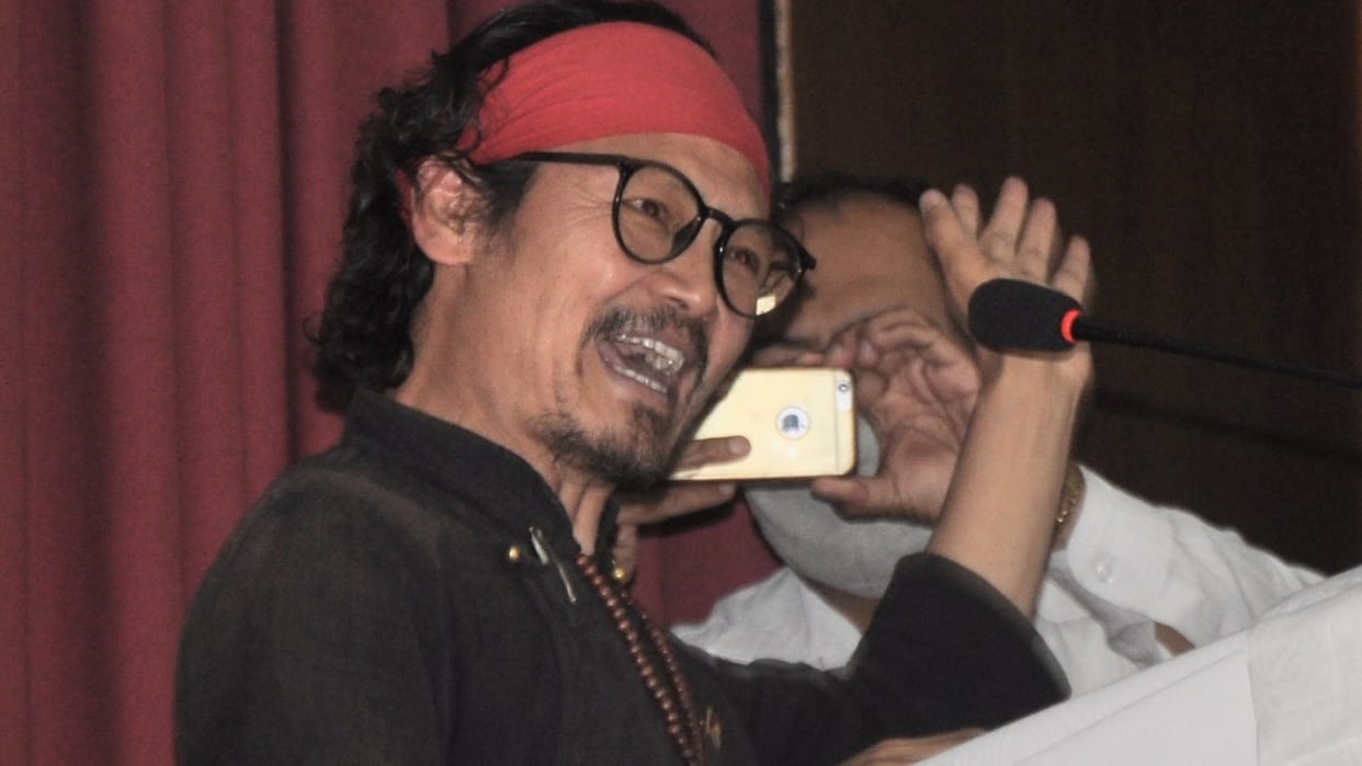 sahitya mela in dharamshala tibetan writer tenzin sundu statement