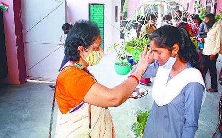UP Board Exam 2022: 3877 left the exam in high school, all students of military science appeared in Inter