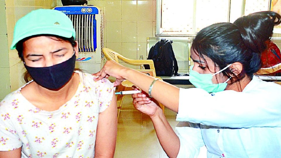 Vaccination doubled in 15 days after increasing new cases of covid in Agra