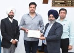 चंडीगढ़ स्थित पंजाब चुनाव आयोग के मुख्यालय में राज्यसभा चुनाव के रिटर्निंग अधिकारी सुरिंदर पाल