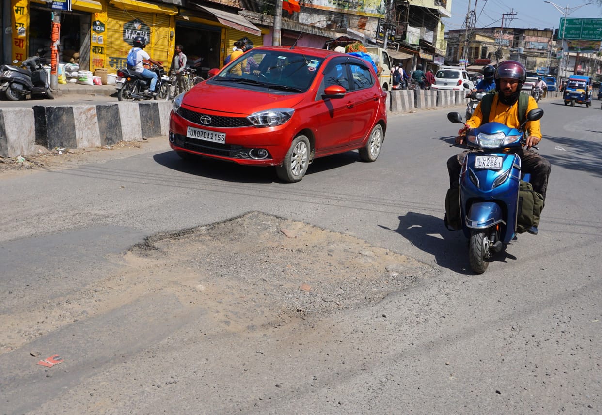 Government should also look at the roads giving pain to the city
