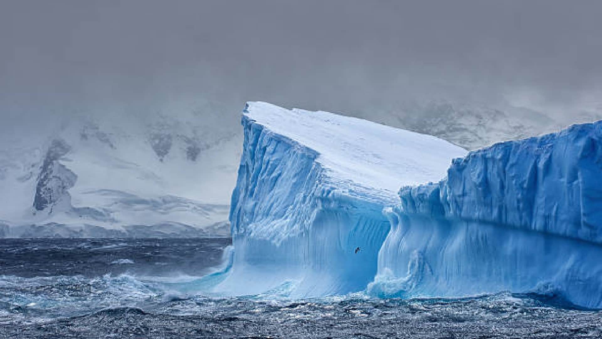Alien News: pyramid like mountain discovered in antarctica people linked it with aliens know the Interesting