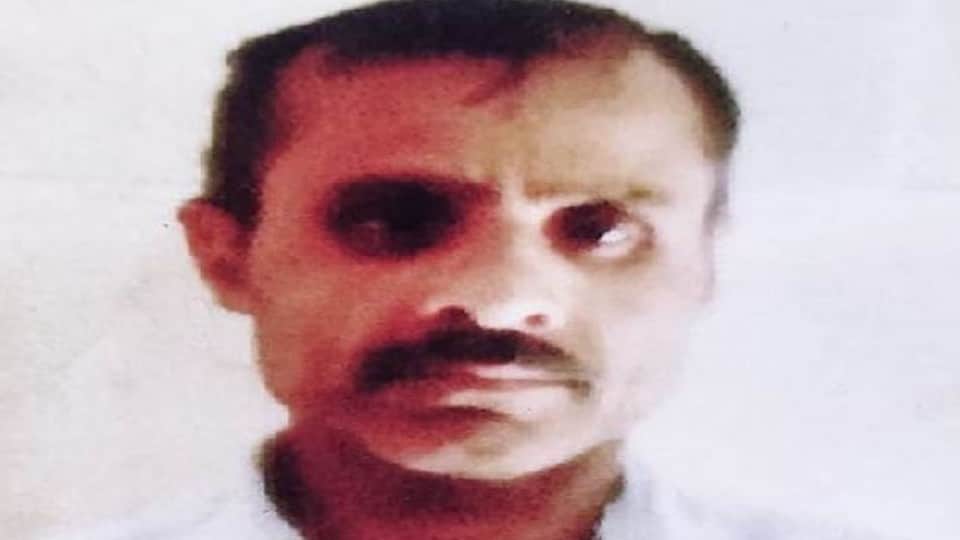 Mathura Double Murder News dead bodies lying in the flat for five days accused took a dreadful step after smell