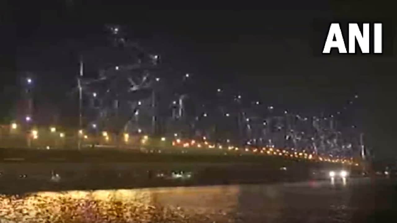 Iconic buildings were seen in India on the occasion of Earth Hour Day