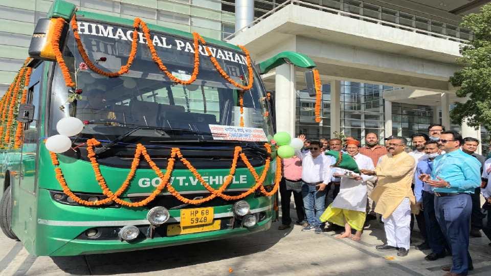 HRTC Volvo service started from Manali and Dharamshala to Chandigarh Airport