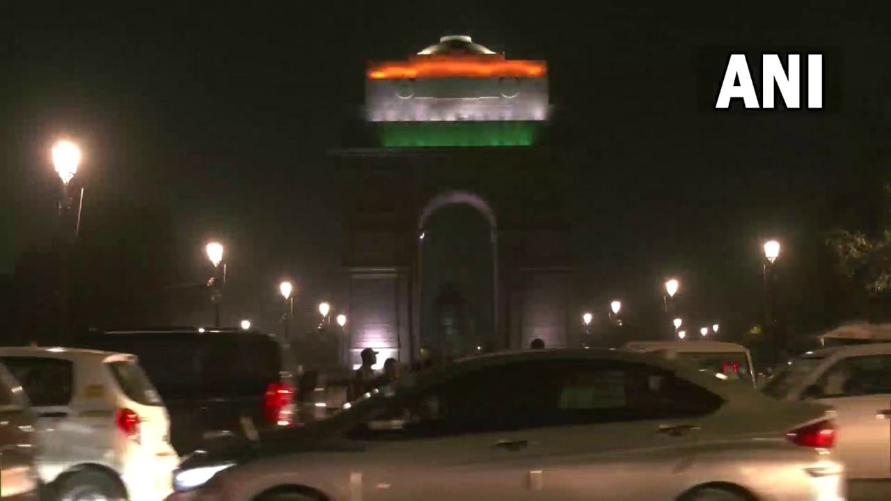 Iconic buildings were seen in India on the occasion of Earth Hour Day