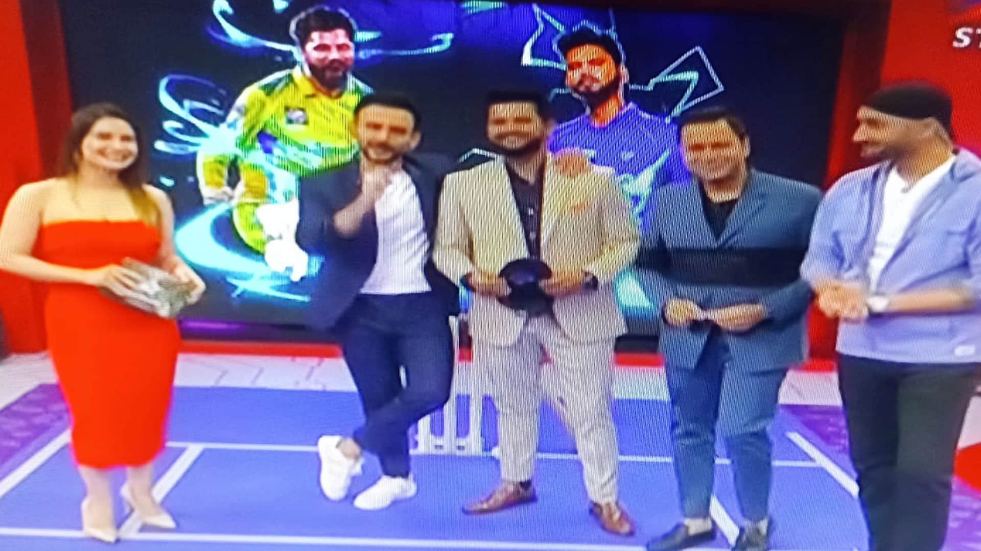 IPL 2022: Suresh Raina started new innings in IPL as Commentator, Harbhajan Singh and Aakash Chopra gave him debut cap, Ravi Shastri also made comeback