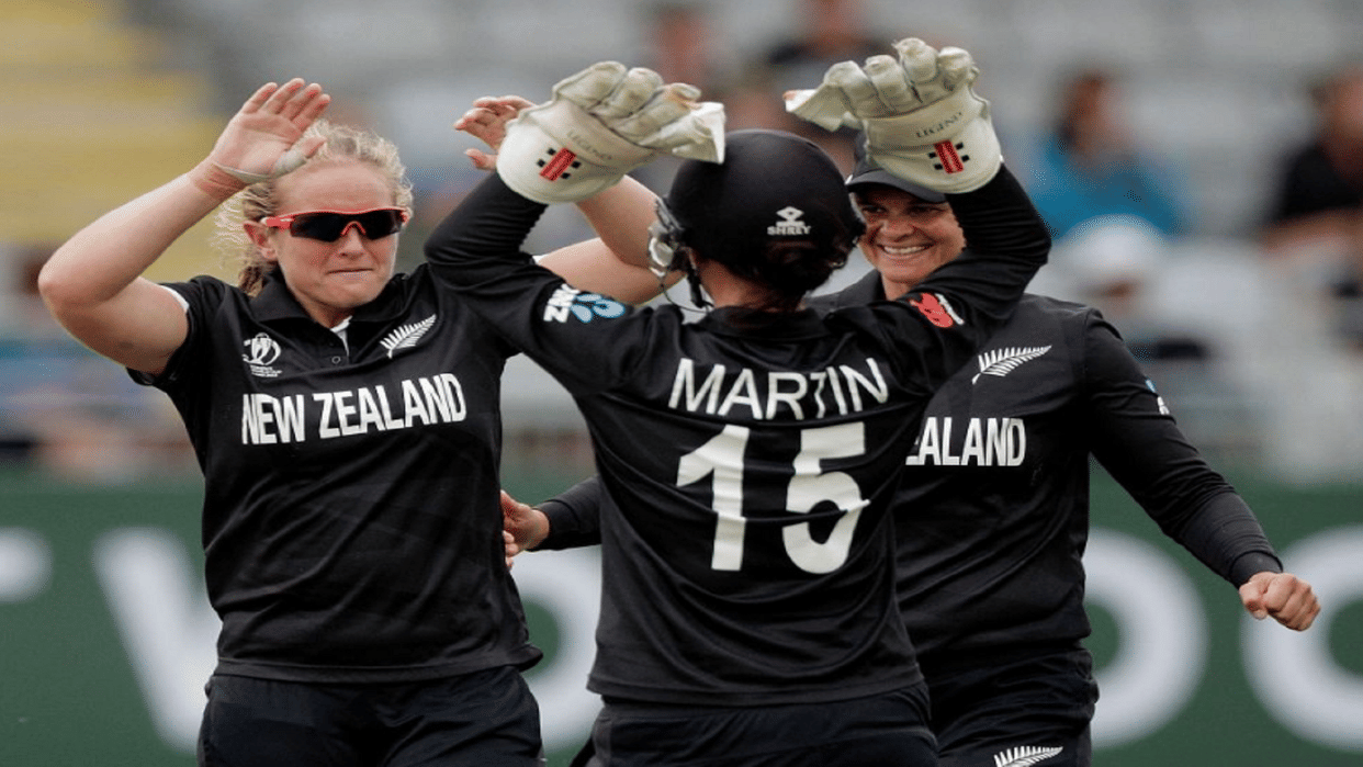 ICC Womens world cup: Suzie bates ton helps New Zealand cricket team defeated pakistan by 71 runs