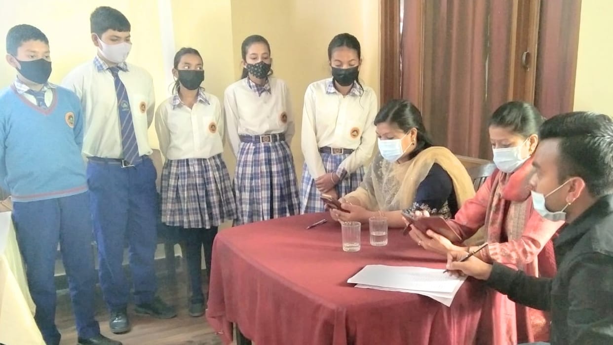 Amar Ujala Abhiyan health Vaccine to eight thousand students in nine days